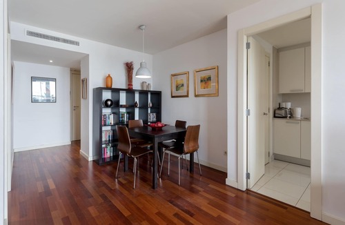 Diagonal Mar i el Front Maritim del Poblenou Apartment | Seafront luxe with terrace and pool II