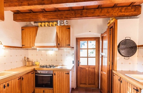 Beguda Cottage | Self catering Serra del Bosc for 18 people