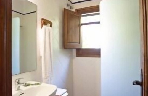 Taradell Cottage | Self catering Mas Pratsevall for 5 people