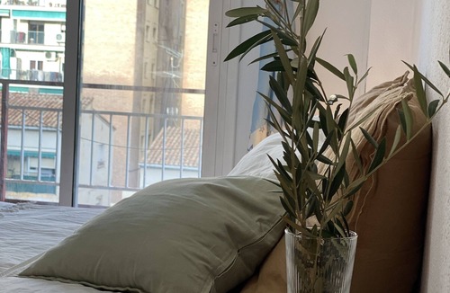 L'Hospitalet de Llobregat Apartment | Spacious Family Suite Holiday Comfy - City Walk