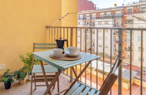 El Congres i els Indians Apartment | Spacious Apartment in Barcelona available for the summer!