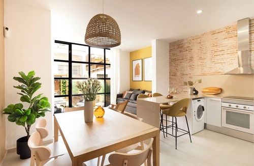 Poblenou Apartment | Spacious Poblenou Apartment with Private Terrace Near the Beach