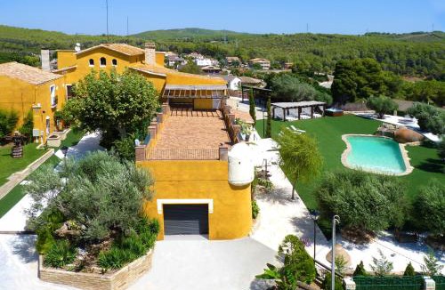 Can Trabal Villa | Spacious villa in Can Trabal with private pool and jacuzzi 980 m²