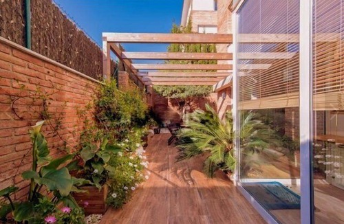 Tiana House | Spectacular duplex near Barcelona and beach