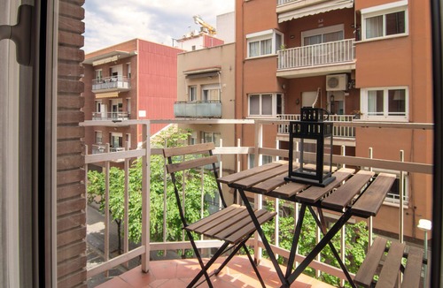 La Maternitat i Sant Ramon Apartment | Stay U-nique Apartment Comte Güell