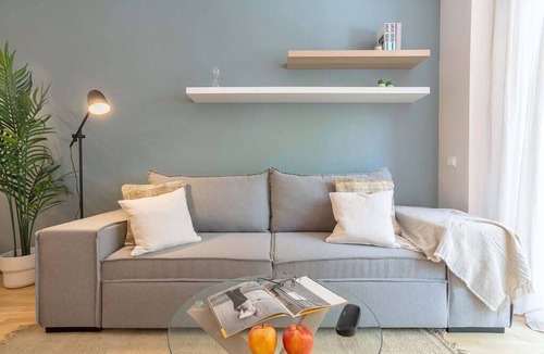 El Parc i la Llacuna del Poblenou Apartment | Stunning 3-Bedroom near City Center & Beach