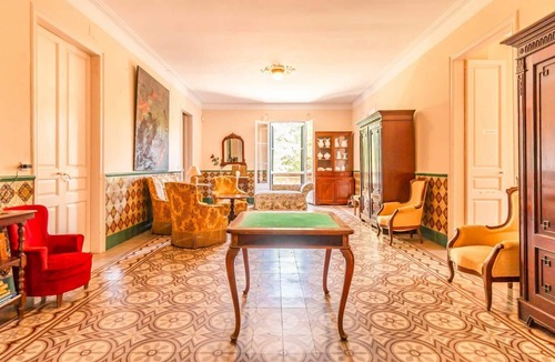 Vilanova del Valles House | Stunning private villa for 22 people with private pool, WIFI, TV, pets allowed and parking