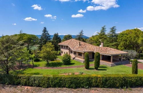 Santpedor Villa | Stunning seven-hectare estate in the district of Bages, right in the heart of Catalunya