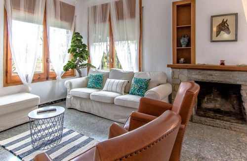 Sant Cugat del Valles Villa | Super Sant Cugat with swimming pool just 15 km from Barcelona!