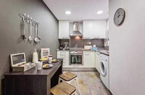 Sant Gervasi Apartment | Sweett - Diagonal - Francesc Macia
