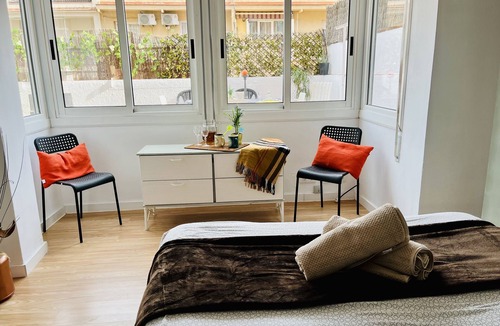 El Guinardo Apartment | Terrance Barcelona Calm & Leisure