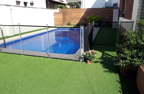Premia de Dalt Ski Chalet | "The Lemon Tree Home" Villa with private pool and garden in Premià de Dalt