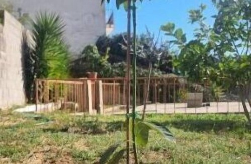 Tordera Apartment | Three-Bedroom House