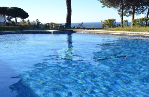 Sant Pol De Mar Villa | Twin villas with large pool and sea views near Barcelona. Free wifi, a/c