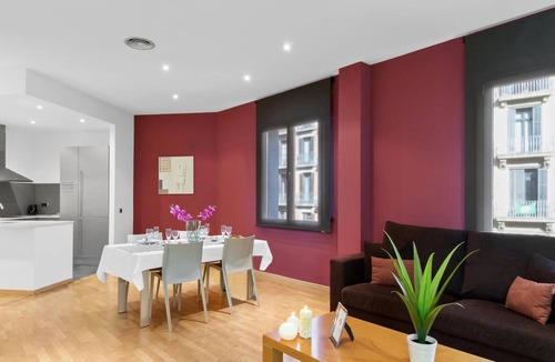 El Raval Apartment | Two bedroom and two bathroom apartment. Best option to stay in Barcelona!
