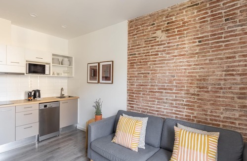 Hostafrancs Apartment | TWO BEDROOM APARTMENT