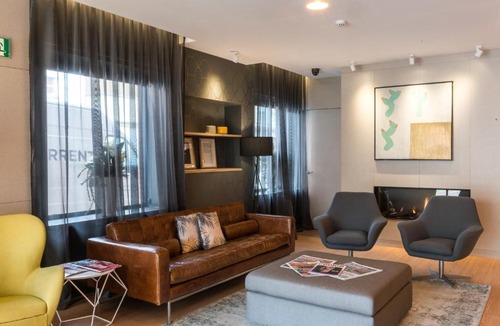 Vic Hotel | Up Rooms Vic Hotel