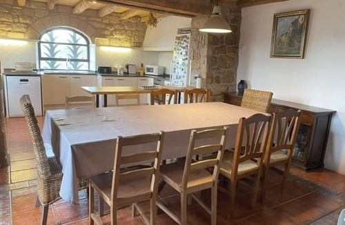 Aguilar de Segarra Villa | Vila-seca. Vine i Desconnecta!