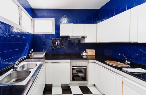 Gracia House | Vilaro Park Güell house with private pool. For groups of friends and families