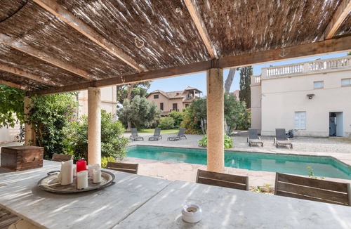 Sant Vicenc de Montalt Villa | 'Villa Antonia' with Sea View, Wi-Fi and Air Conditioning
