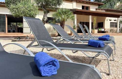 Olivella Villa | Villa BALI - Piscina, Jacuzzi, 10min Sitges