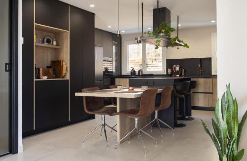 Montgat Villa | Villa Beach Barcelona