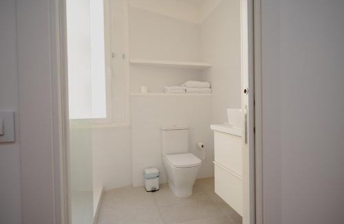 Collblanc y La Torrassa Apartment | Villa Conde