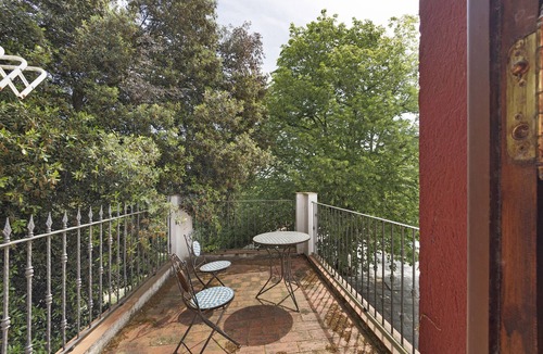 Arenys de Munt Villa | Villa 'El Cortijo' with Mountain View, Pool, Garden, Terrace & Wi-Fi