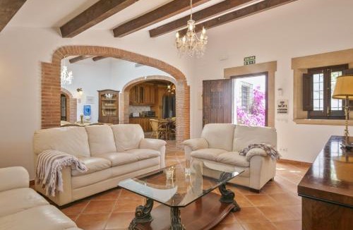 Tordera Villa | Villa Encanto y Mirador