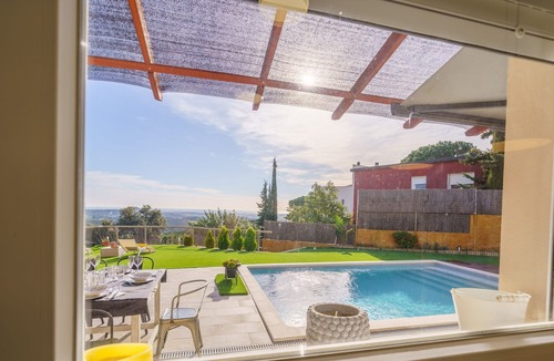 Tordera Ski Chalet | Villa Esperanza Lux Relax near the sea a/c