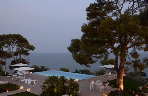 Vilanova I la Geltru Villa | Villas Sitges Casa del Mar. Front line/Spectacular sea views by Weekly Villas