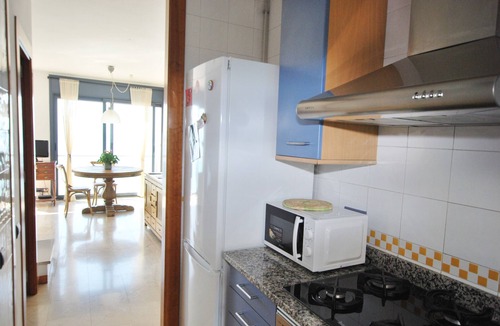 Montgat Apartment | Waves and sky near Barcelona