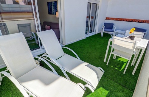 Sitges Town Center Apartment | White Penthouse by Hello Homes Sitges