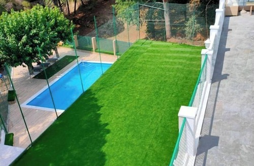 El Mas Mora House | Wonderful house with large pool and forest
