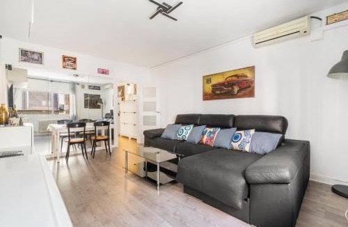 Gracia Apartment | Your Home in Barcelona Office & Gym & Parking free