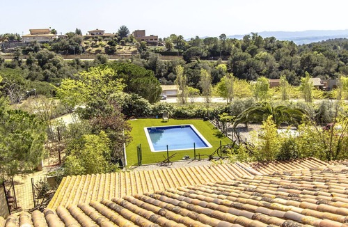 Bigues I Riells Villa | Your own private hotel 30 min to BCN for 25 guests
