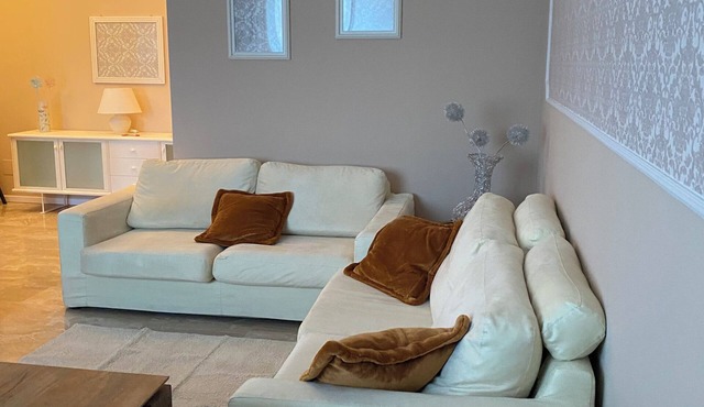 Apartment near american school from the center of milan from IEO and Humanitas