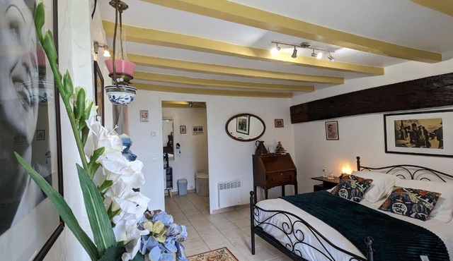 Guestroom Bouges-le-Château, 1 pièce, 2 personnes - FR-1-591-518 in Bouges-le-Château