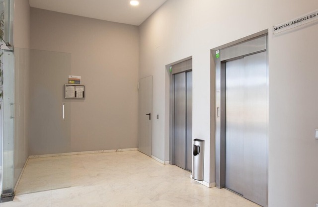 518 - Beachfront Apartment I