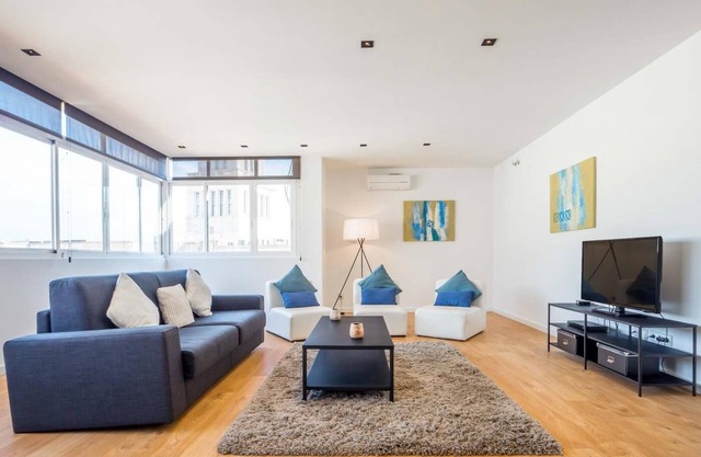 975 Las Ramblas Penthouse I