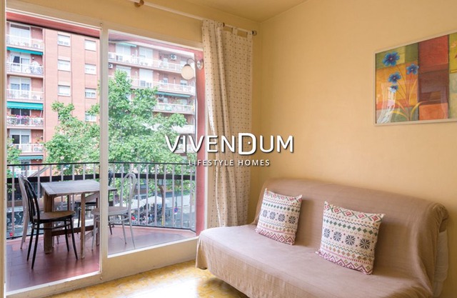 Apartment on Rambla Badal