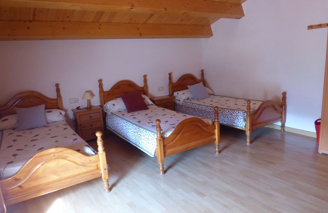 Luxurious Cottage in Sant Salvador de Guardiola with Pool
