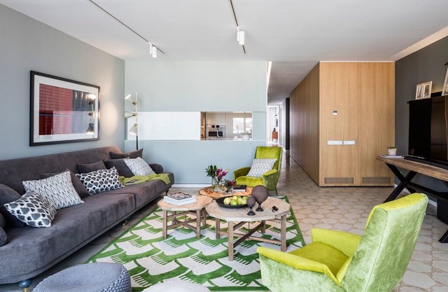 Stylish 4 bedrooms apartment in Barcelona 2º1ª