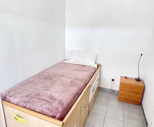 Sant Cugat del Valles Resort | 100 m² Private room ∙ 1 bedroom ∙ 1 guest