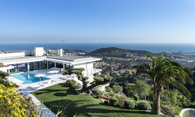 Mas Ram Villa | 1000 m² Villa ∙ 6 bedrooms ∙ 12 guests