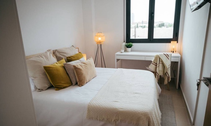 Poblenou Resort | 102 m² Private room ∙ 1 bedroom ∙ 1 guest