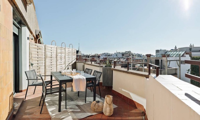 Sarria Apartment | 103 m² Apartment ∙ 2 bedrooms ∙ 4 guests