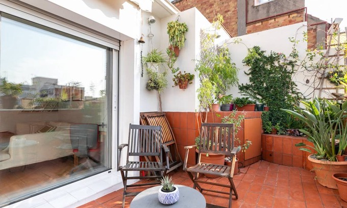 Hostafrancs Apartment | 110 m² Apartment ∙ 3 bedrooms ∙ 5 guests