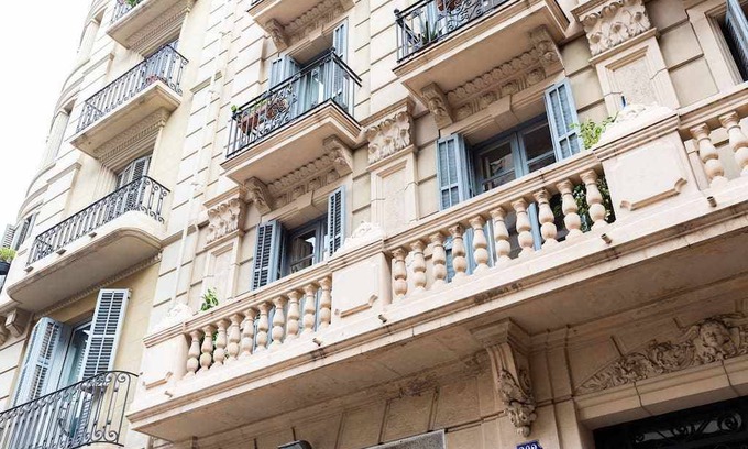 el Fort Pienc Apartment | 110 m² Apartment ∙ 4 bedrooms ∙ 11 guests
