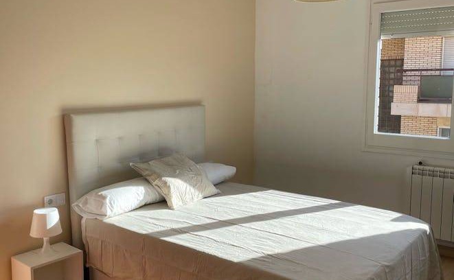 Placa Catalunya - Saldes Resort | 110 m² Private room ∙ 1 bedroom ∙ 5 guests